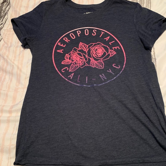 Tshirt - Picture 1 of 1